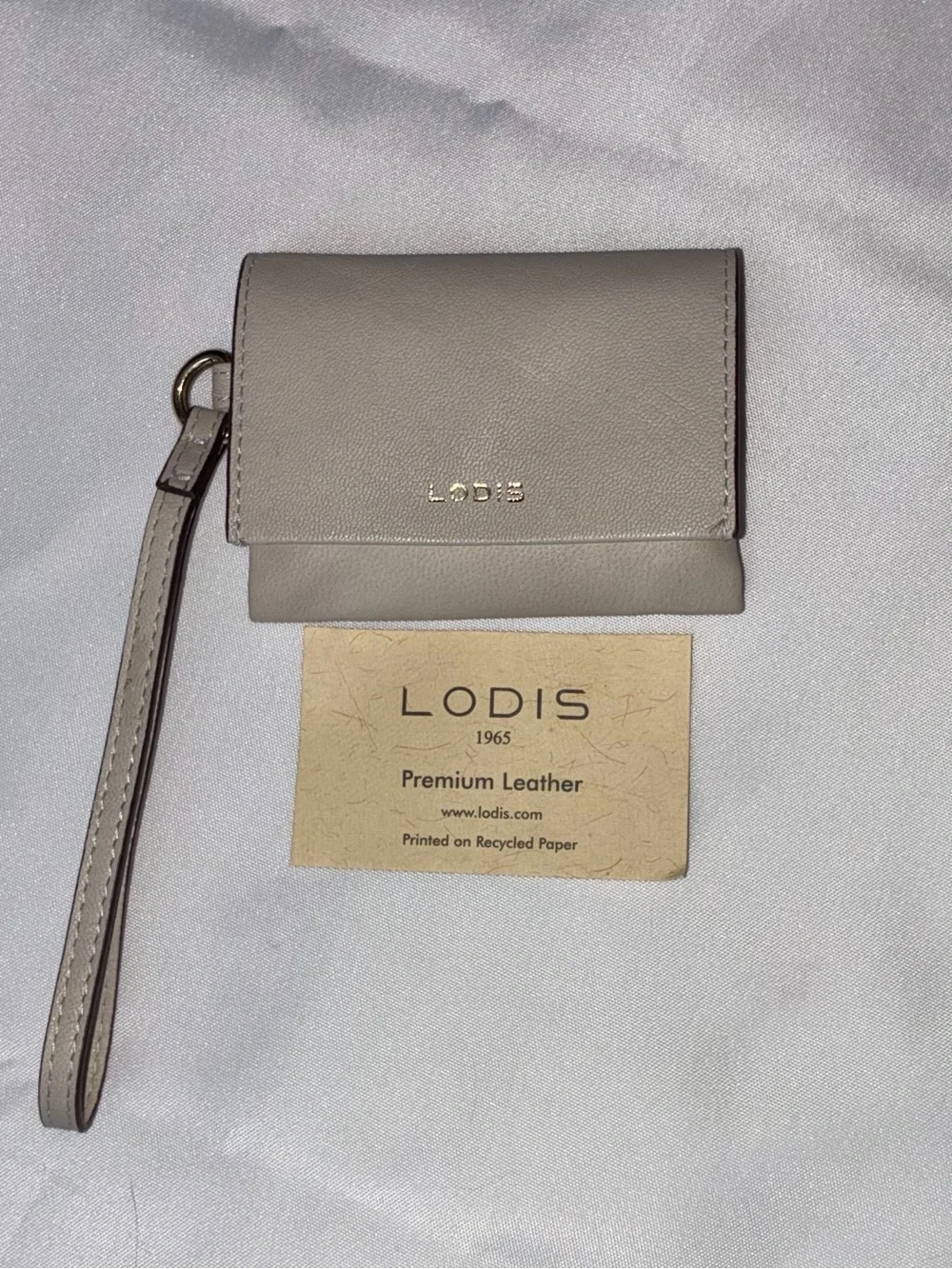 Lodis Paige Mini Leather Wristlet Wallet Beige RFID NWOT
